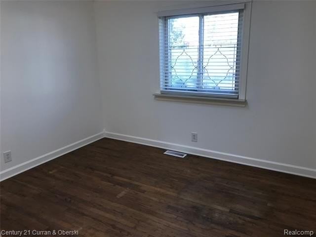 24071 Mcdonald St - Photo 7 of 13