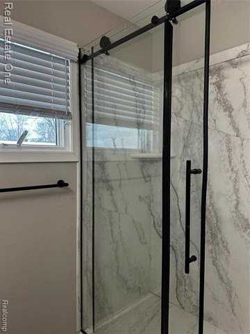 38 Kenyon Dr - Photo 7 of 13