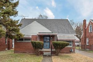 featured image of 20254 Mackay St