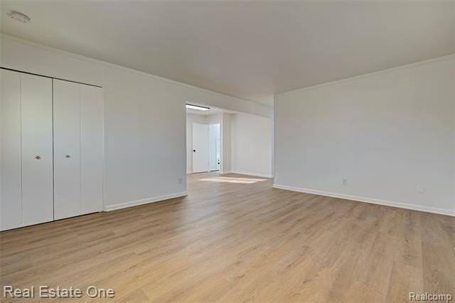 1982 S Ortonville Rd - Photo 5 of 46