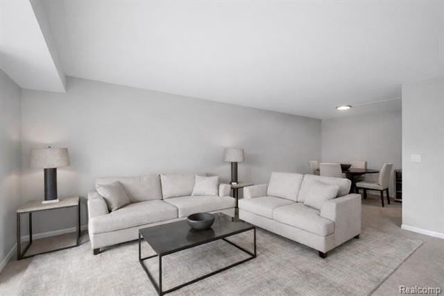 411 S Old Woodward Ave #925 - Photo 4 of 16