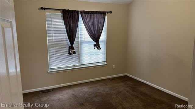 4334 Schaefer Rd - Photo 5 of 9
