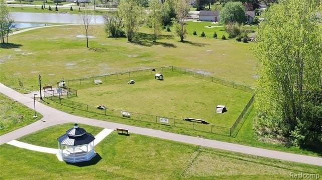 4000 Insignia Ln #4 - Photo 2 of 15