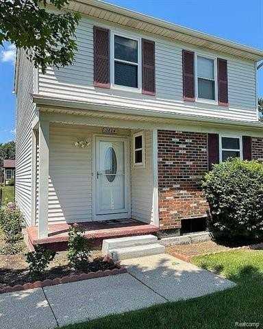 2824 Roundtree Dr