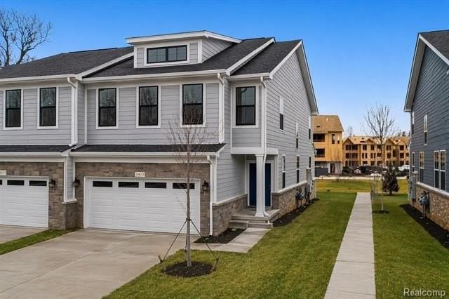10633 Barrett - Photo 2 of 31