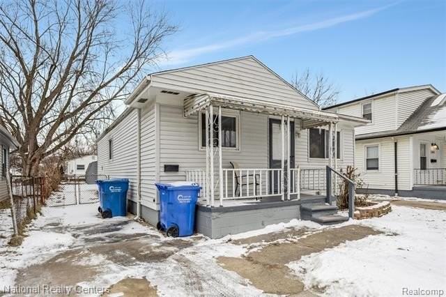 11076 Essex Ave - Photo 2 of 23