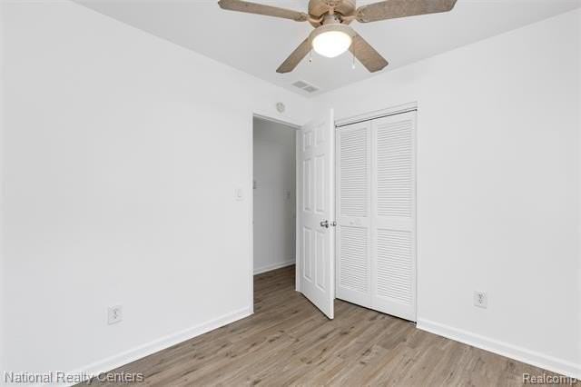 11076 Essex Ave - Photo 7 of 23