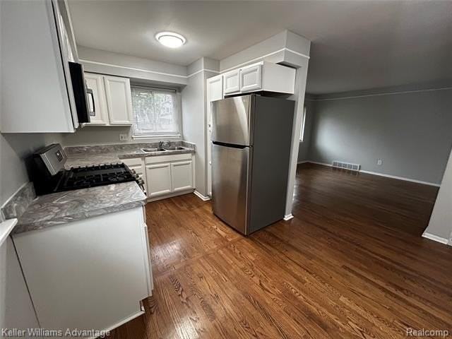 12651 Coyle St - Photo 4 of 14