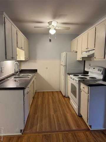 25301 5 Mile Rd #109 - Photo 4 of 10