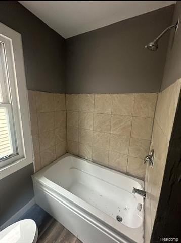 3220 Gladstone St - Photo 5 of 8