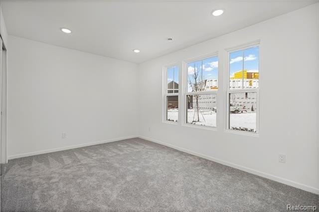 43071 Atwood Ave - Photo 6 of 46