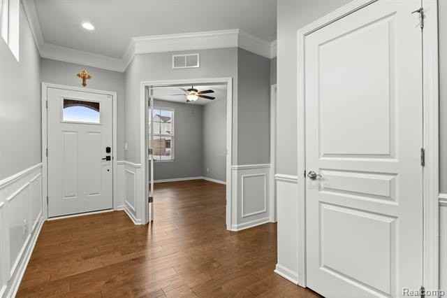 18967 Denali Cir - Photo 3 of 43