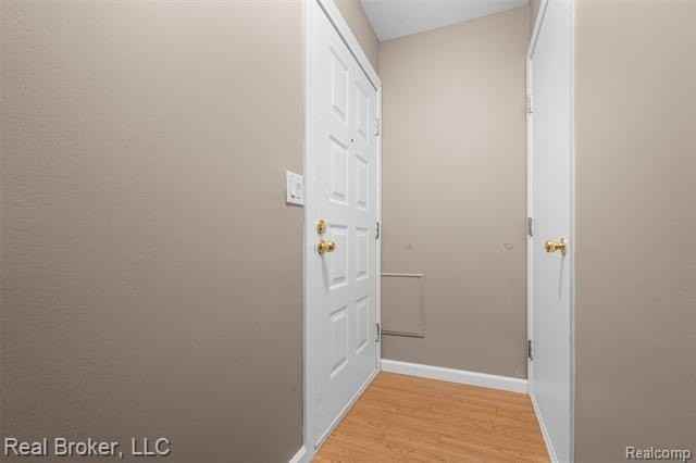 44594 Connecticut Ct - Photo 3 of 20