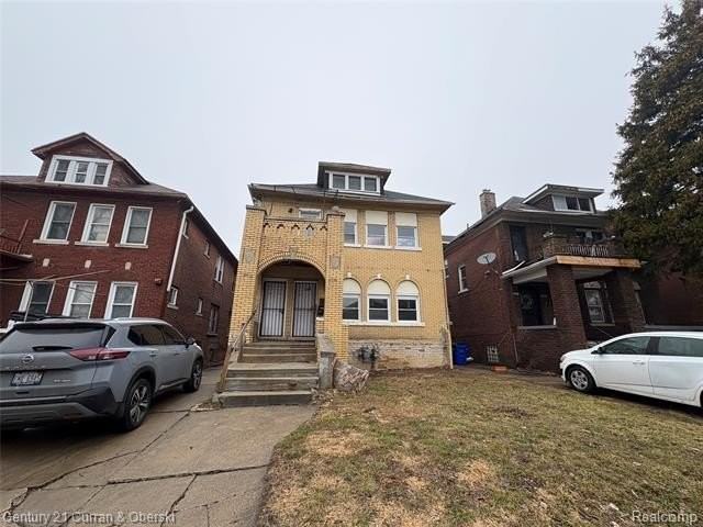 3014 Sturtevant St - Photo 3 of 18