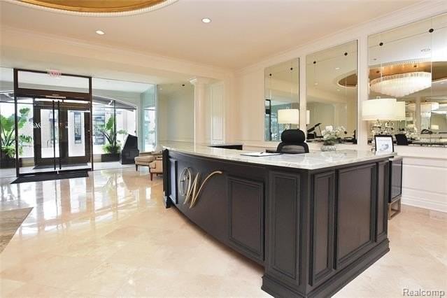 111 Willits St - Photo 3 of 25