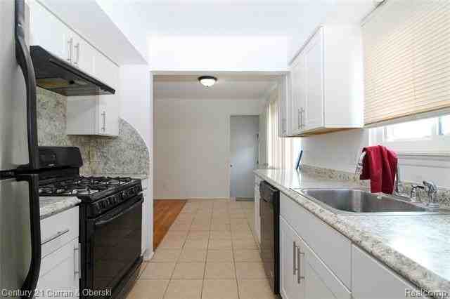 25815 Midway St - Photo 5 of 21