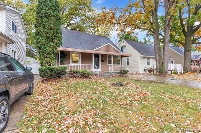 3134 Harvard Rd - Photo 2 of 38