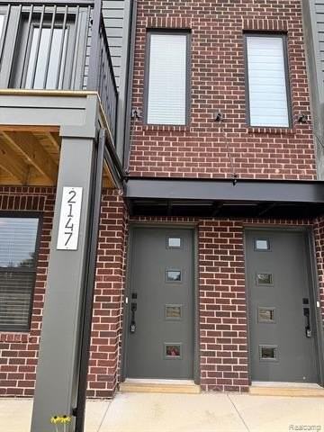 2147 Park Dr - Photo 2 of 37