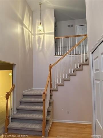 2738 Long Meadow Ln - Photo 7 of 26