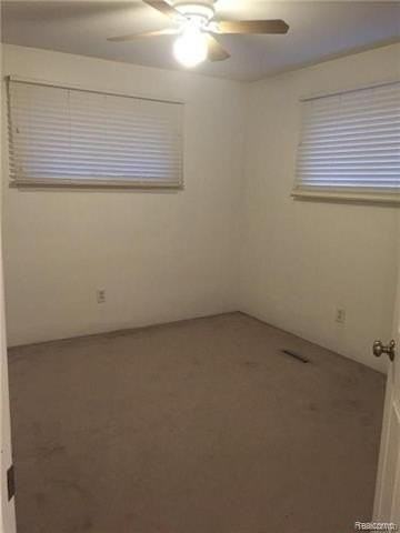 541 Mary Ellen Rd - Photo 5 of 9