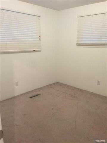 541 Mary Ellen Rd - Photo 6 of 9