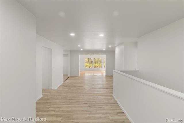 6207 Nicholas Dr - Photo 7 of 43