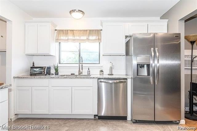 3800 Elmhurst Ave - Photo 4 of 8