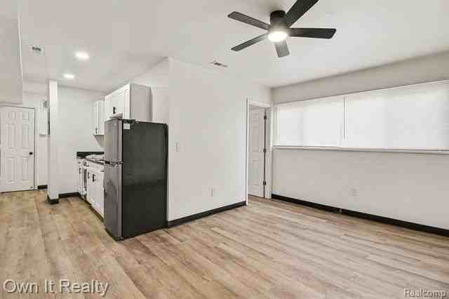 13031 Joy Rd - Photo 6 of 37