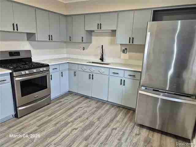 21237 Woodward St - Photo 3 of 17