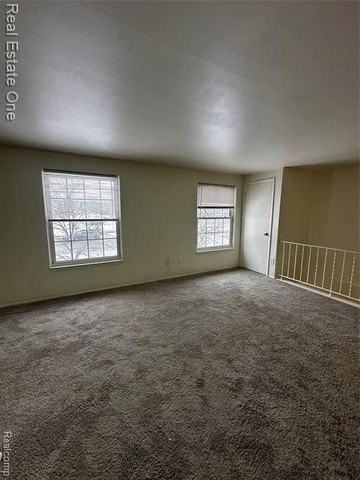 102 Princeton Dr - Photo 5 of 8