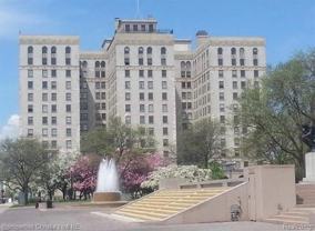 15 E Kirby St Apt 1028 #1028 - Photo 1 of 1