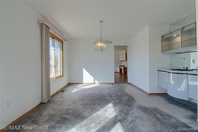 30301 Essex Dr - Photo 7 of 34