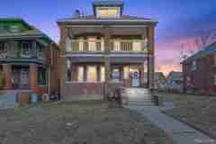 132 Pilgrim St #3rdFL - Photo 1 of 1