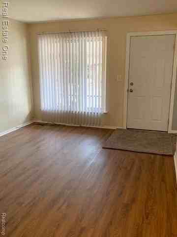 1825 Oconnor Ave - Photo 4 of 12