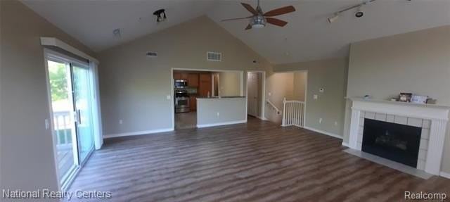 28346 Carlton Way Dr - Photo 3 of 15