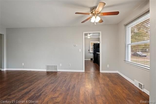 25616 W 10 Mile Rd - Photo 4 of 19