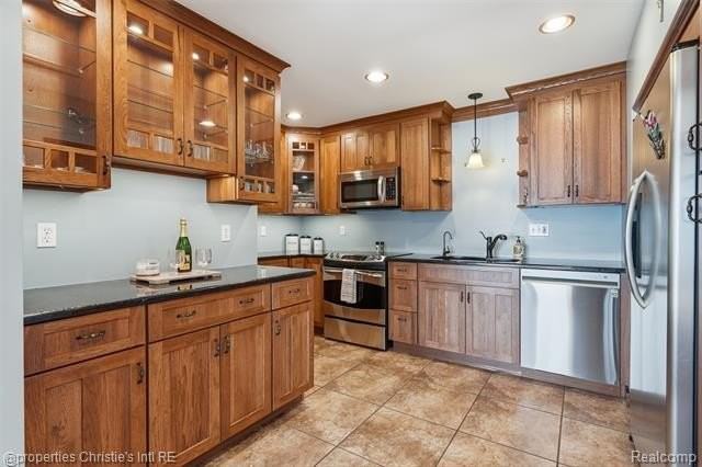 2739 Lakeridge - Photo 5 of 45
