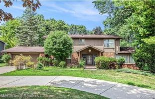 featured image of 5622 Powder Horn Dr