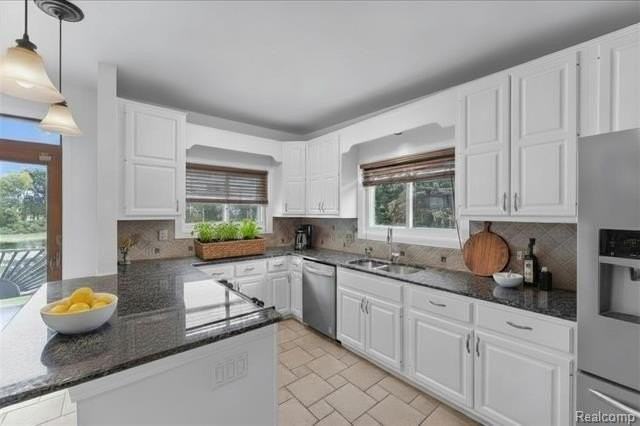 6628 Longworth Dr - Photo 6 of 34