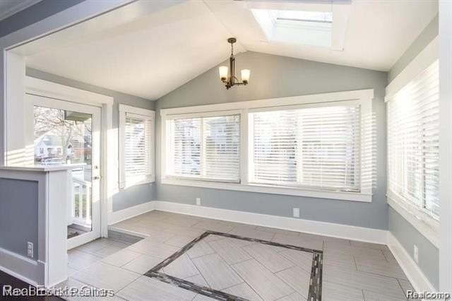 1183 Bird Ave - Photo 2 of 17