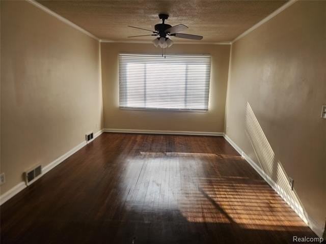 20248 Schaefer Hwy - Photo 7 of 17