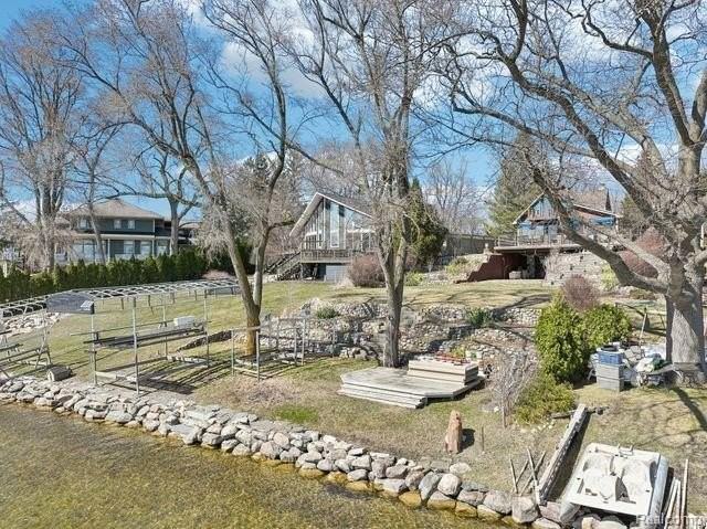 3641 Mann Rd - Photo 5 of 50