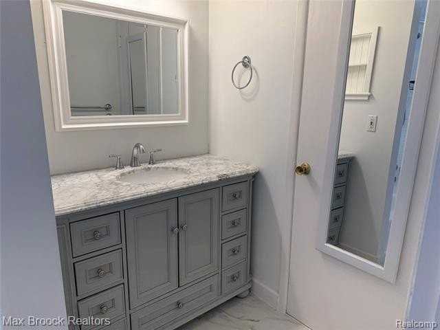 1671 Cass Lake Rd - Photo 5 of 8