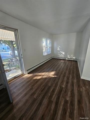 126 N Slater St - Photo 2 of 15