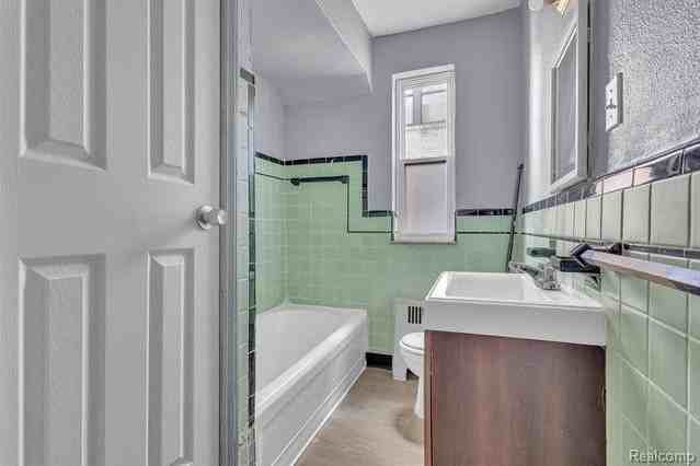 17701 Manderson Rd - Photo 7 of 42