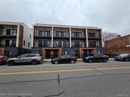 featured image of 1640 Bagley St #13