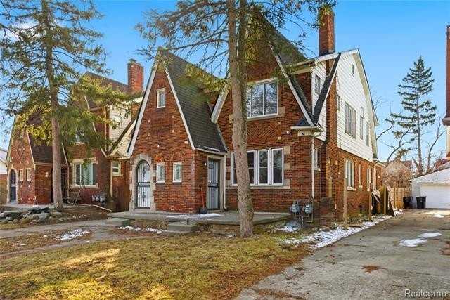 14615 - 14617 Winthrop Street - Photo 3 of 50
