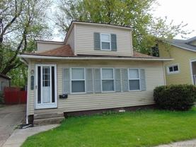 7576 Studebaker Ave - Photo 1 of 1