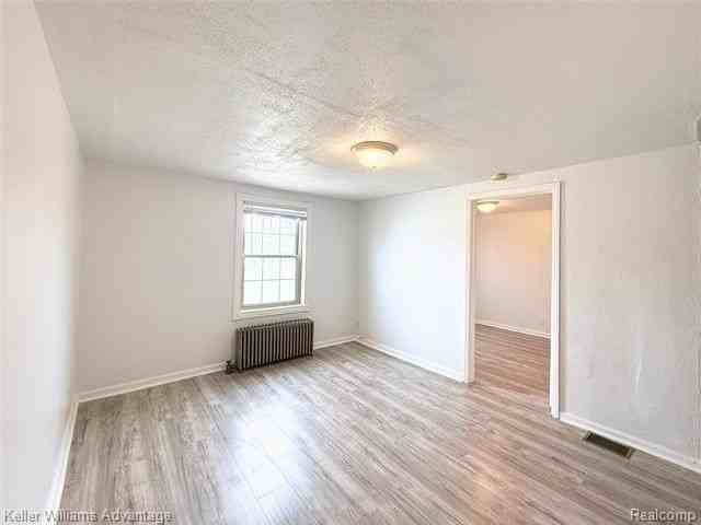 29222 Grand River Ave #3 - Photo 5 of 14