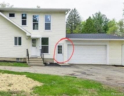 2427 E Mount Hope Ave - Photo 2 of 7